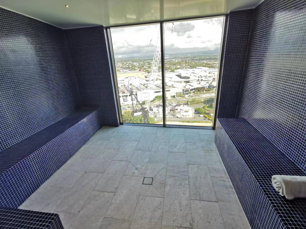 2 Bedroom Luxurious Family Apartment Next To Pacific Fair - Broadbeach Gold Coast Gc22 Exterior photo