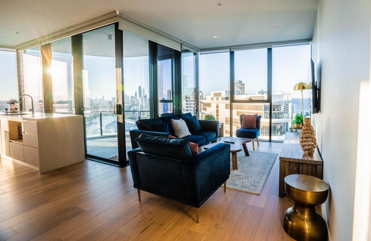 2 Bedroom Luxurious Family Apartment Next To Pacific Fair - Broadbeach Gold Coast Gc22 Exterior photo